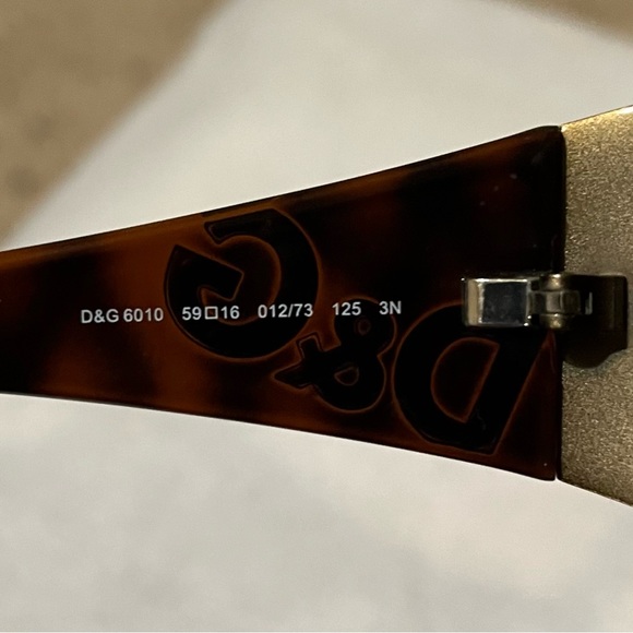 Dolce & Gabbana Vintage Sunglasses - Picture 12 of 15